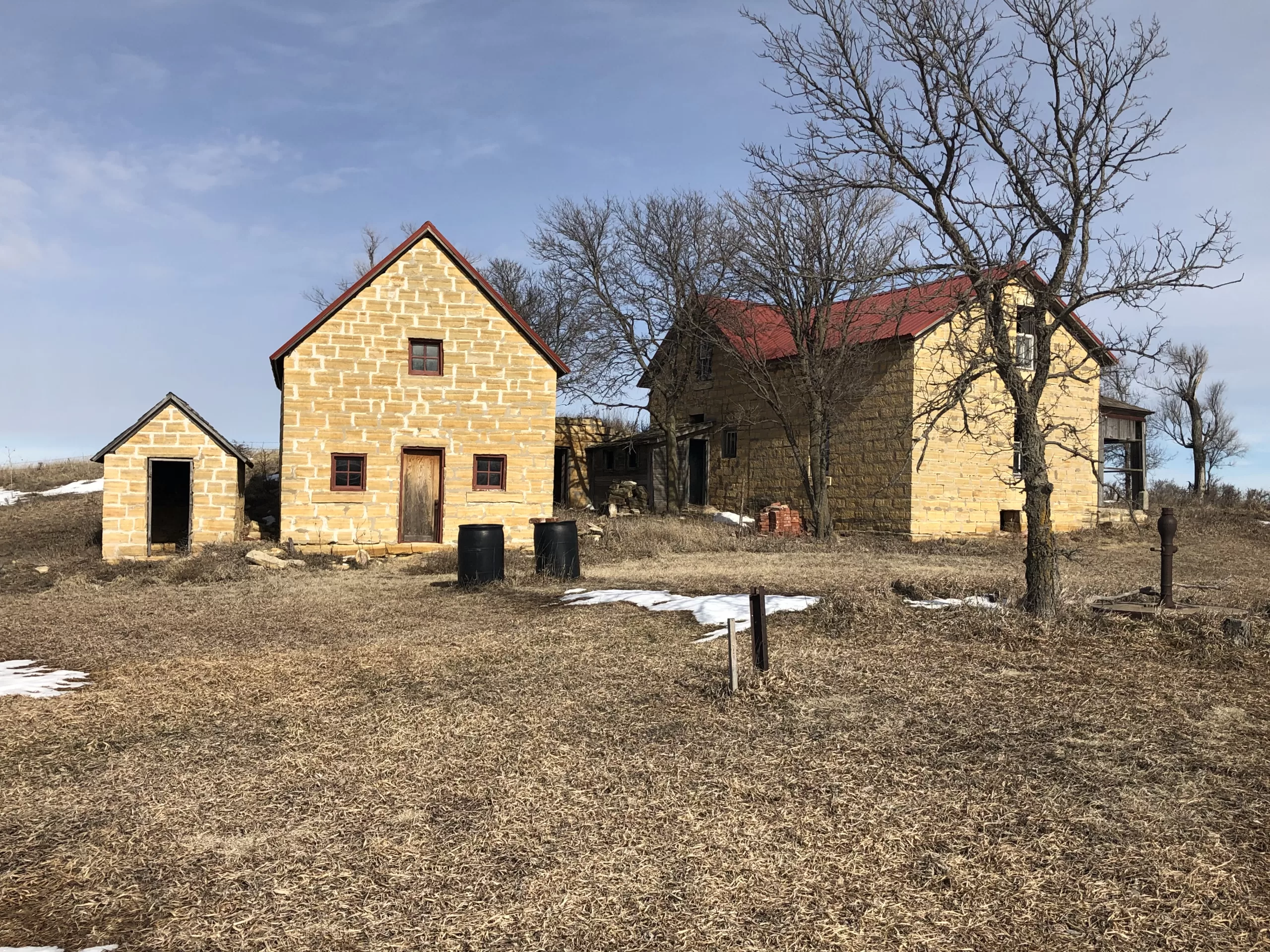 Farmhouse constructed from post rock